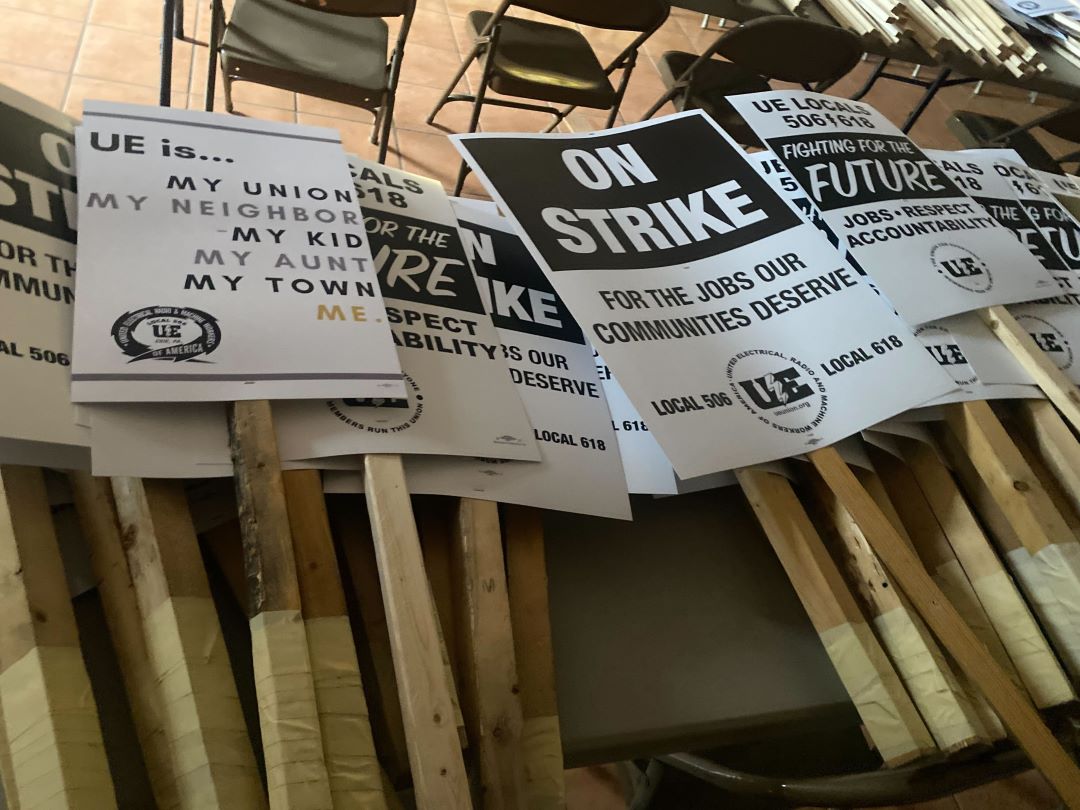 Picket signs stacked in the UE Local 506 union hall outside Wabtec in Erie, Pennsylvania. (Photo: Alex N. Press)